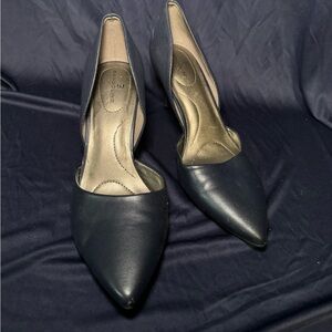 Bandolino pumps